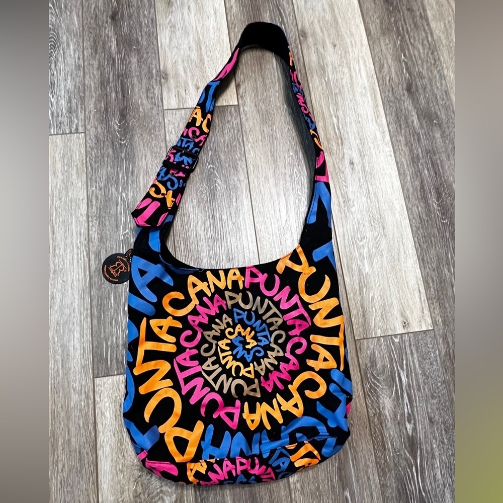 🛍️NWOT ROBiN R RUTH super cute BAG size 14W, 13L, 4D